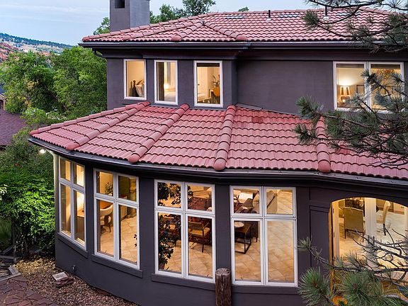 2nd image of 119 Eagle Canyon Cir