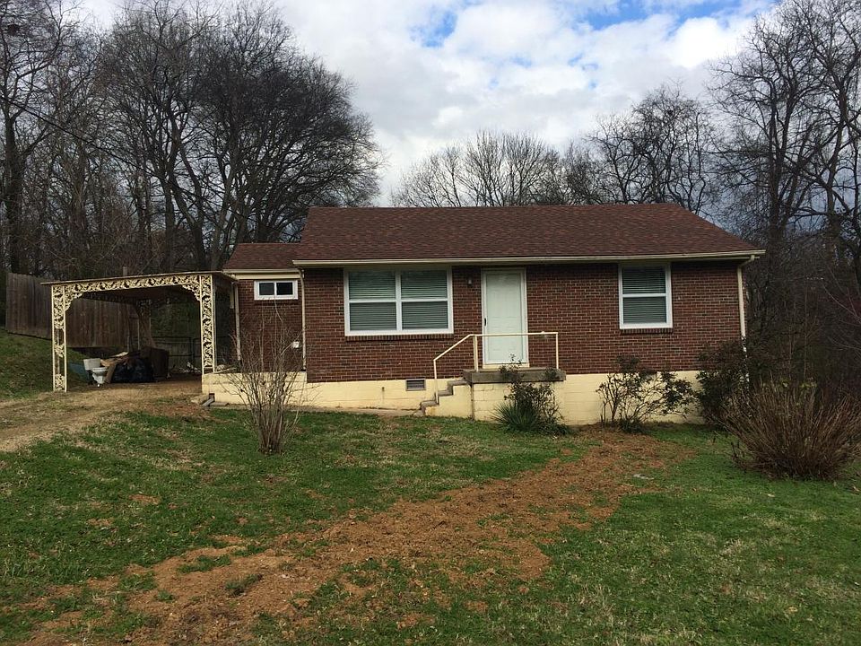 1st image of 2940 Lakeland Dr