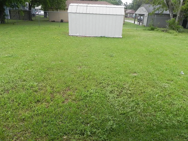 1304 Middleton St — Photo 11