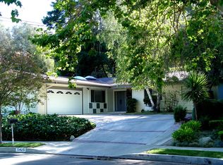 5425 Ellenvale Ave, Woodland Hills, CA 91367