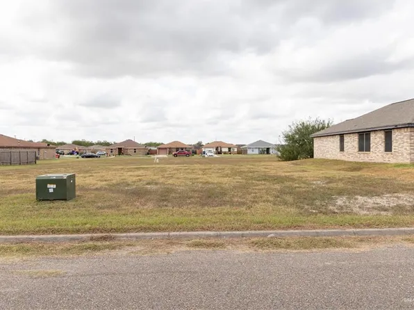 838 Santos Ave, Mercedes, TX 78570