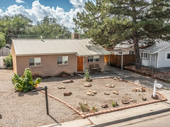 1616 N Glenmary Dr, Aztec, NM 87410