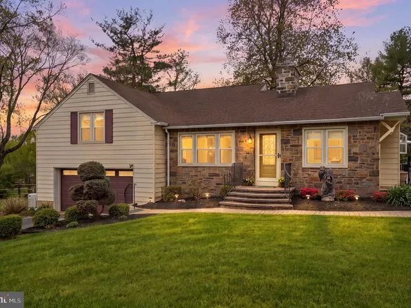 15 Clearview Ave, Chalfont, PA 18914