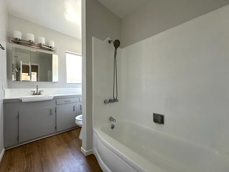 4307 Cedros Ave #4311-1 — Photo 16