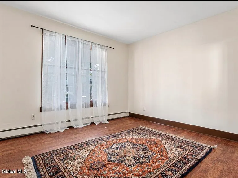 153 Ontario St #1 — Photo 9