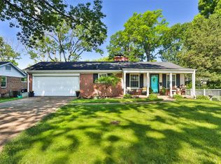 1023 Regent Ter, Saint Louis, MO
