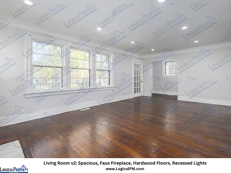 8_Living Room v2