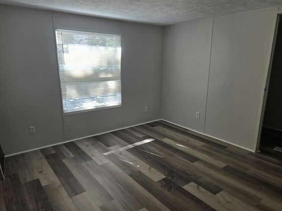 4th image of 10830 Leanne Dr #3