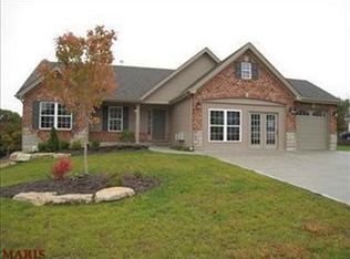 1128 Riesling Ln, Pevely, MO 63070