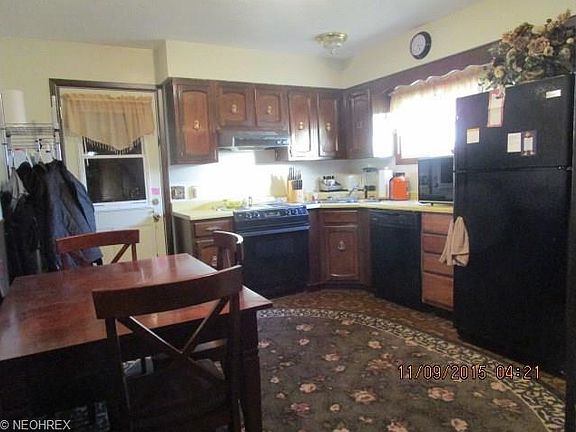 4th image of 3237 Bon Air Ave NW