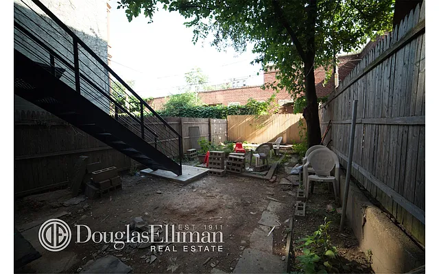 Rented by Douglas Elliman | media 13