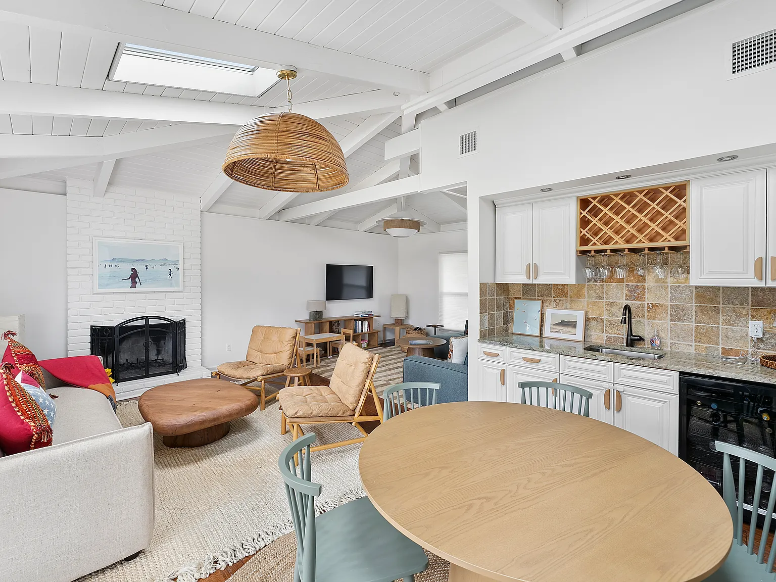 Montauk Beach House With Private Beach Access — Photo 4