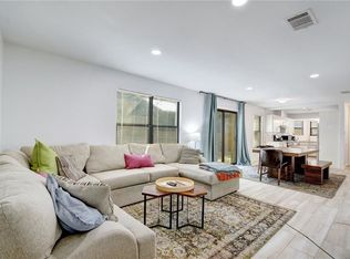 1406 Canterbury St, Austin, TX 78702