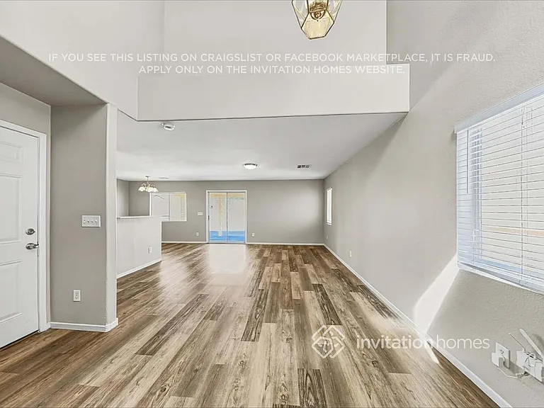4945 Drifting Pebble St — Photo 5