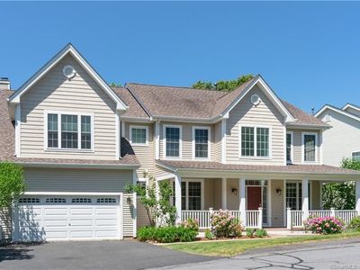 2 Washington Circle, Southbury, CT, 06488