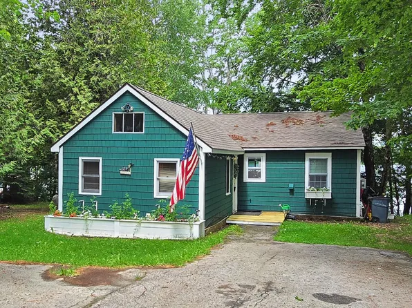 27 Loon Lane, Palmyra, ME 04965