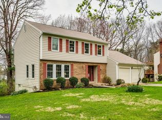 4810 Jennichelle Ct, Fairfax, VA 22032