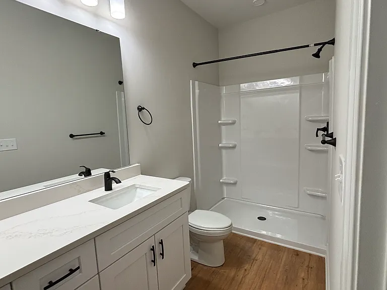 4817 Victoria Ave — Photo 24