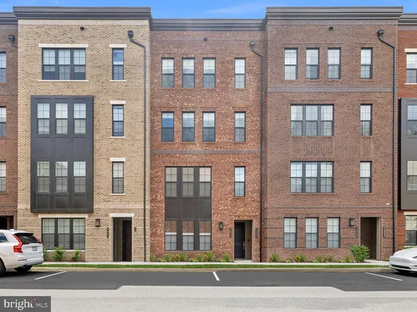 7421 Backett Wood Ter Unit 1311, McLean, VA 22102