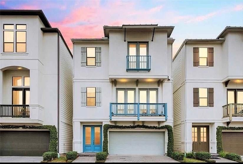 1st image of 2222 Hilshire Lake Dr