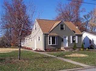 164 Sunset Rd, Avon Lake, OH 44012