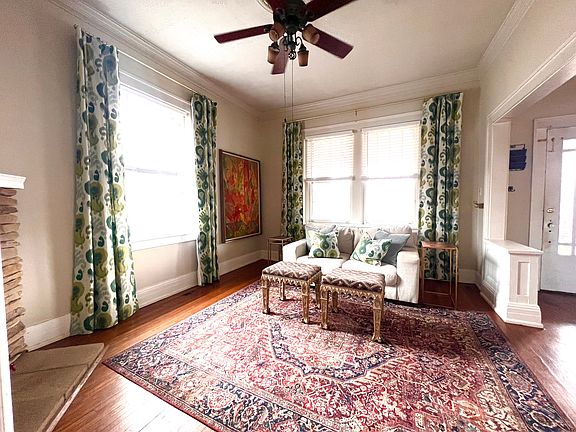 Secondary living room with gas logs