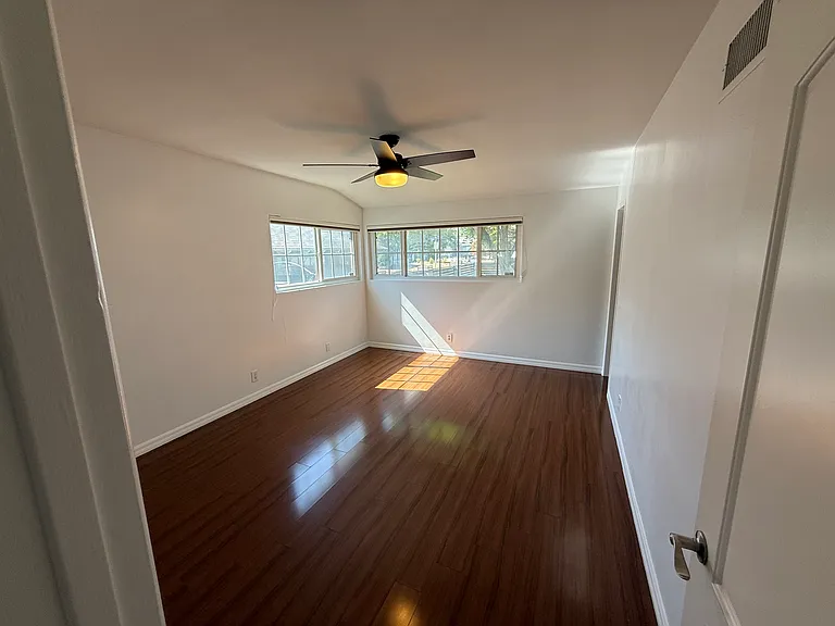 16820 Blackhawk St — Photo 12