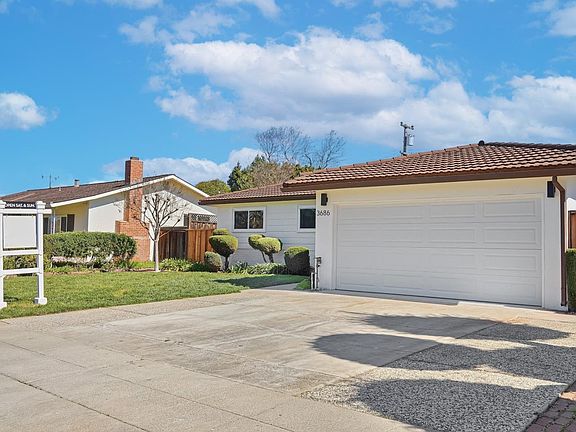 2nd image of 3686 Kirk Rd