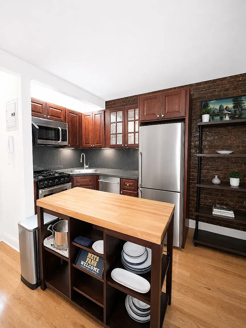 40 West 85th Street — Photo 4