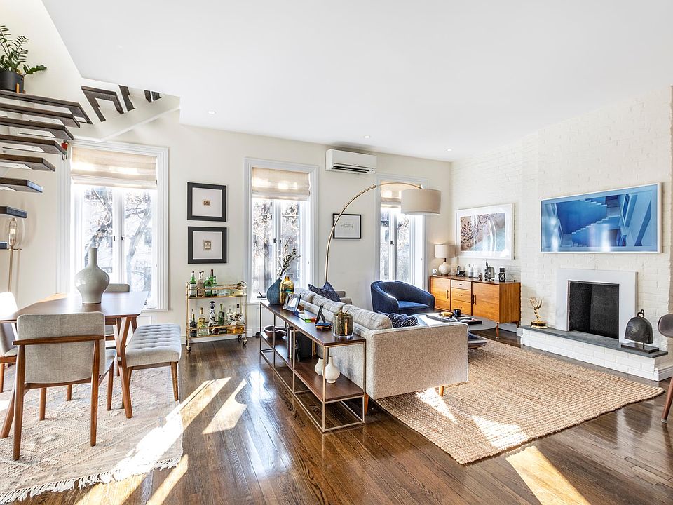 1st image of 458 W 23rd St #3B4B