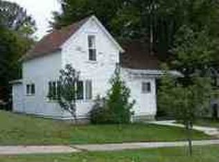220 E North St, Cadillac, MI 49601