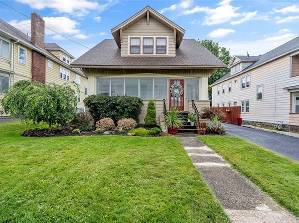267 Ross Park, Syracuse, NY 13208