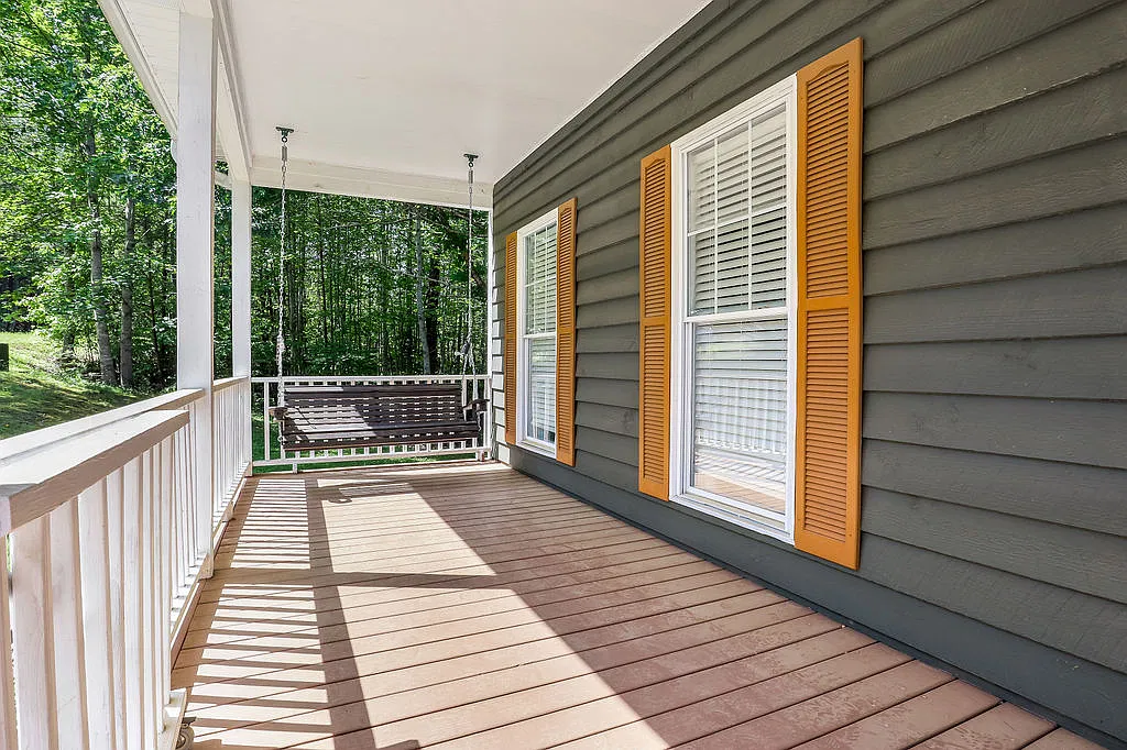 4 bed, 1980 sqft, $3,400 — Photo 4