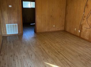 901 2nd Ave N #8, Columbus, MS 39701