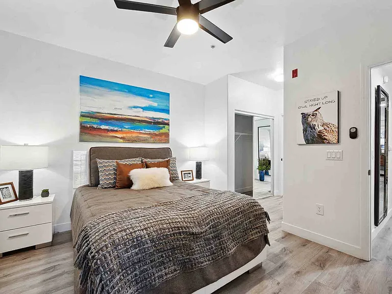 Zone, Glendale, AZ, Bedroom