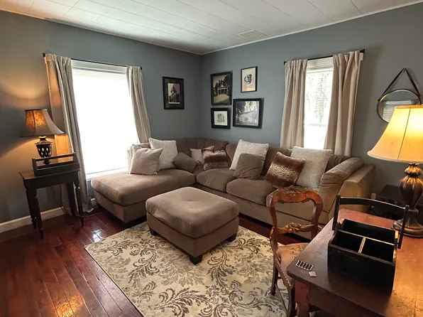 9428 State Route 682, Athens, OH 45701