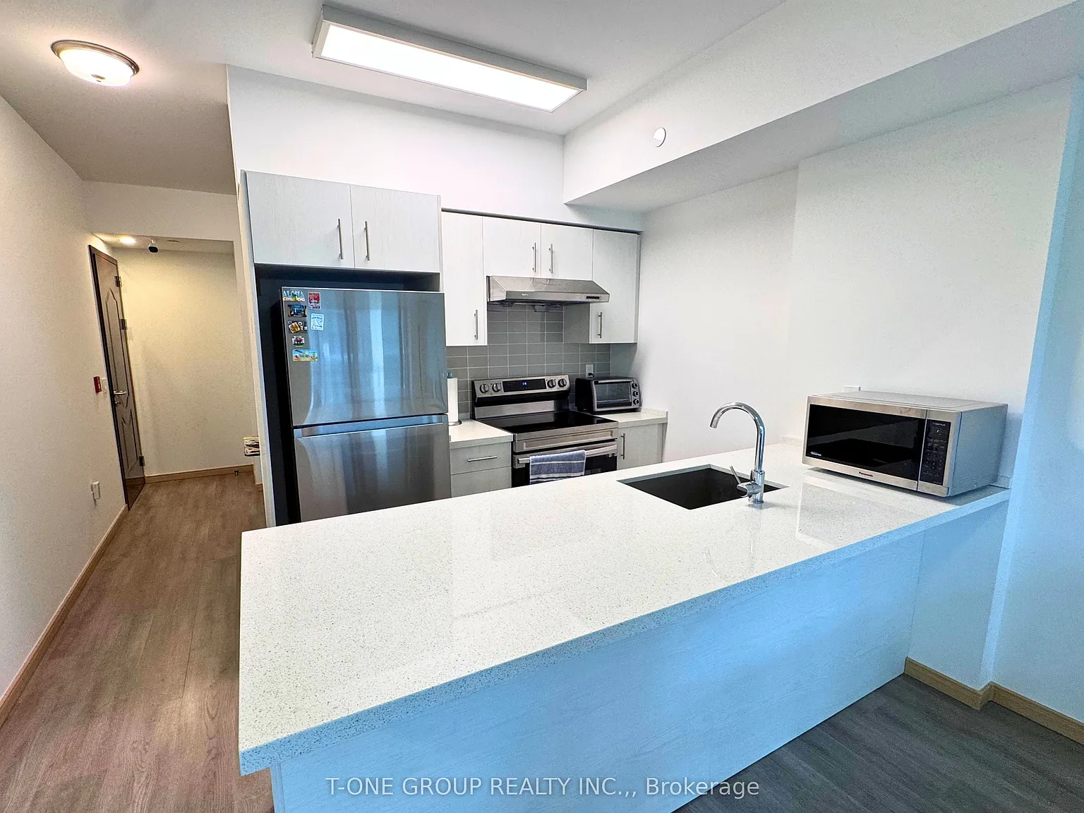 2 bed, $2,850 — Photo 4