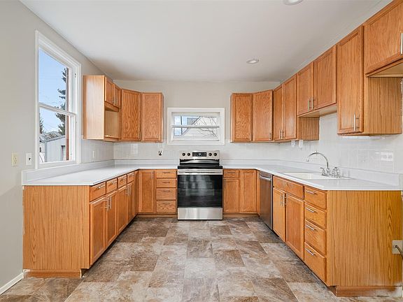 5th image of 108 E Courtland Ave