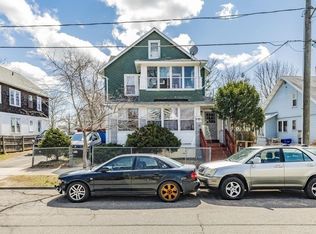 55-57 Leslie St, Springfield, MA 01104