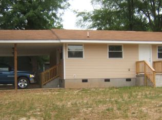 304 Homewood St, Fayetteville, NC 28306