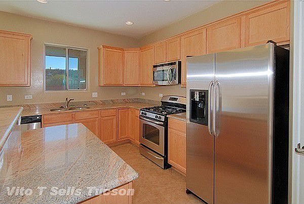 1st image of 986 E Ashburn Mountain Dr