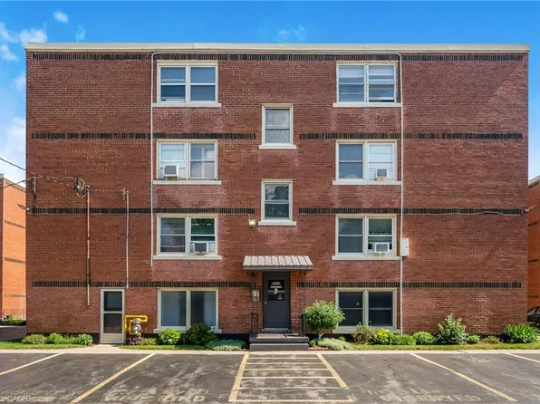 5 E 36th St #312B, Hamilton, ON L8V 3Y6