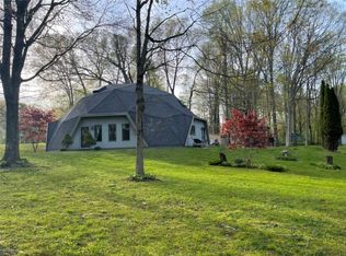 721 Sarsi Trl, Mercer, PA 16137