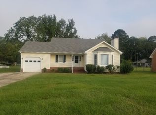 105 N Pointe Dr, Goldsboro, NC 27530