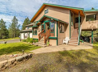 10014 E Laurel Rd, Chattaroy, WA 99003