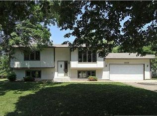 1989 Badger Ct, Eagan, MN 55122