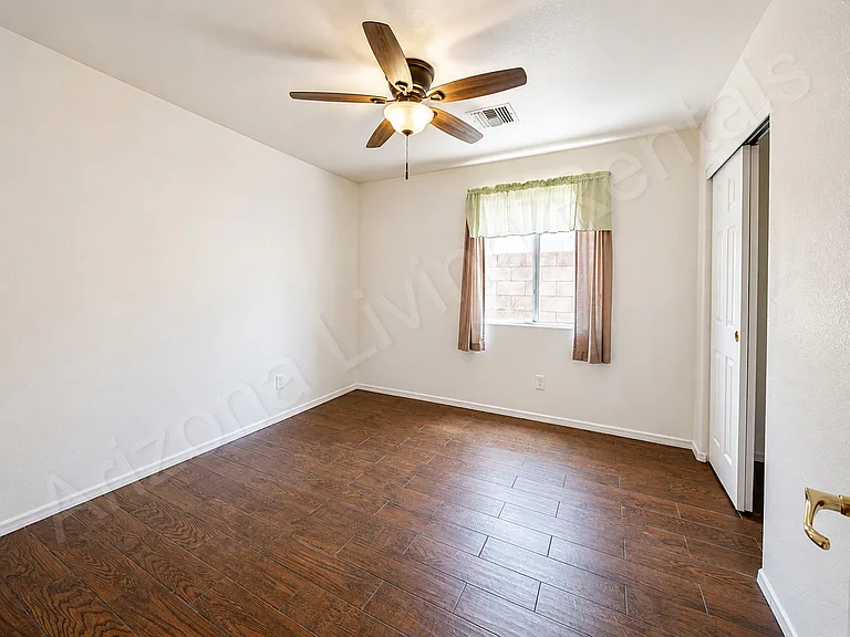 3425 N Yuma St — Photo 13