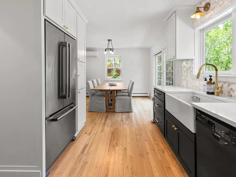 McElnea St — Photo 11