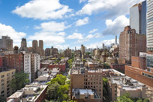 Rented by Douglas Elliman | media 3