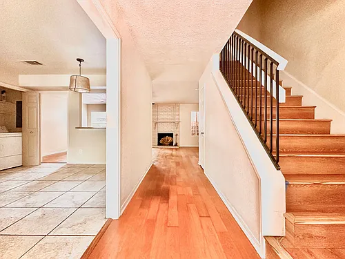 2106 Kippling Dr Photo 1
